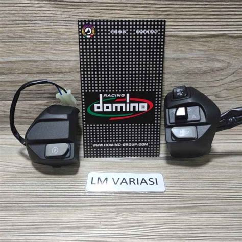 Sertifikat, penghargaan, tanda, atau dokumen yang dipajang di saklar kiri domino topup 500k Apple Saldo Hadiah Google dan PayPal Deposit Diamond Berkualitas